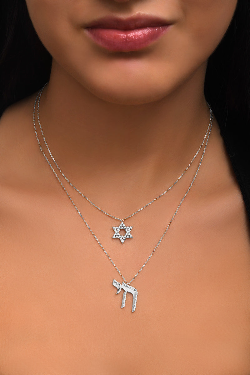 Pourquoi certains bijoux traversent le temps… et d’autres non